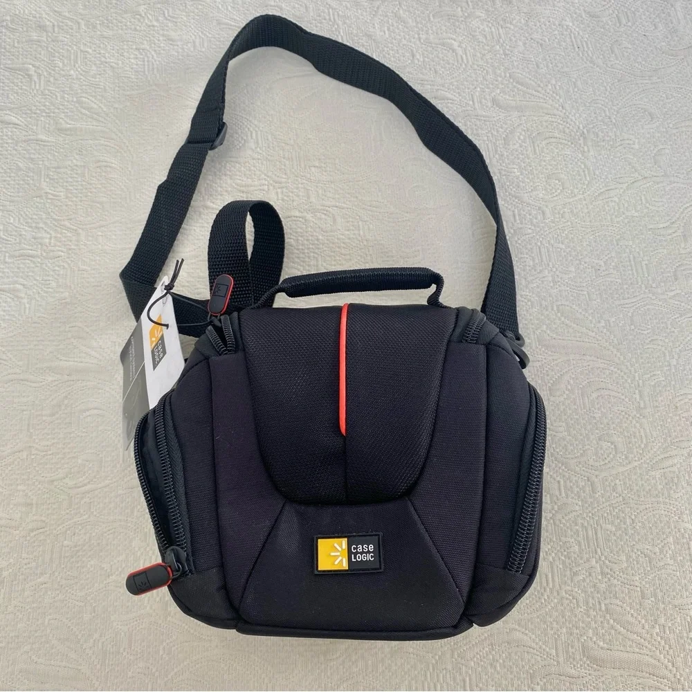 Case Logic Black Padded Compact system/hybrid Camera Bag DCB304 NWT